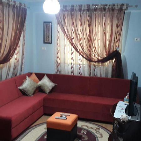 Odise'S Suite Korça Exteriör bild