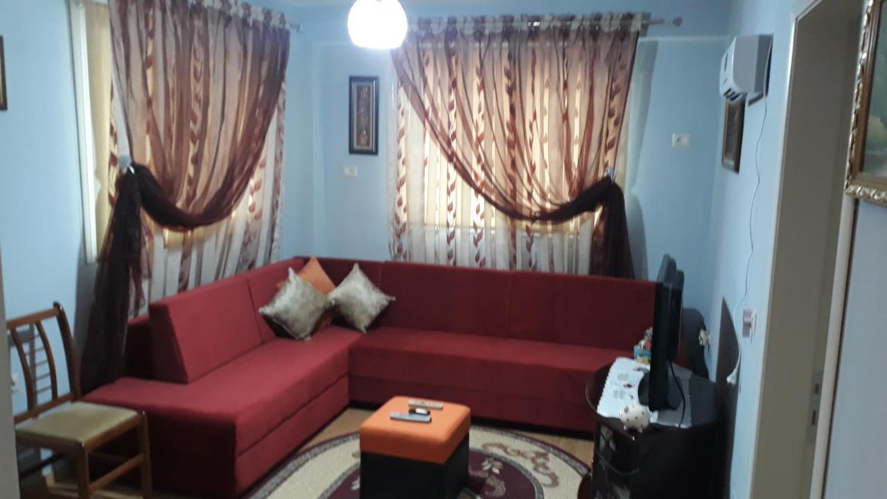 Odise'S Suite Korça Exteriör bild
